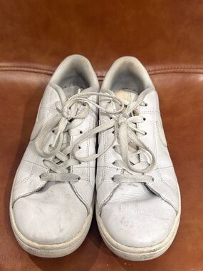 Nike Tennis Classic